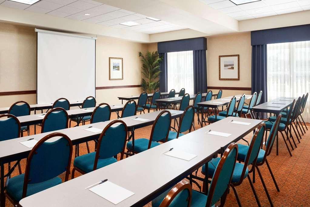 Country Inn & Suites By Radisson, Lexington Park California Facilities photo